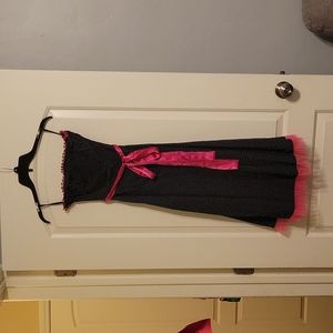 Polka-dot rockabilly dress